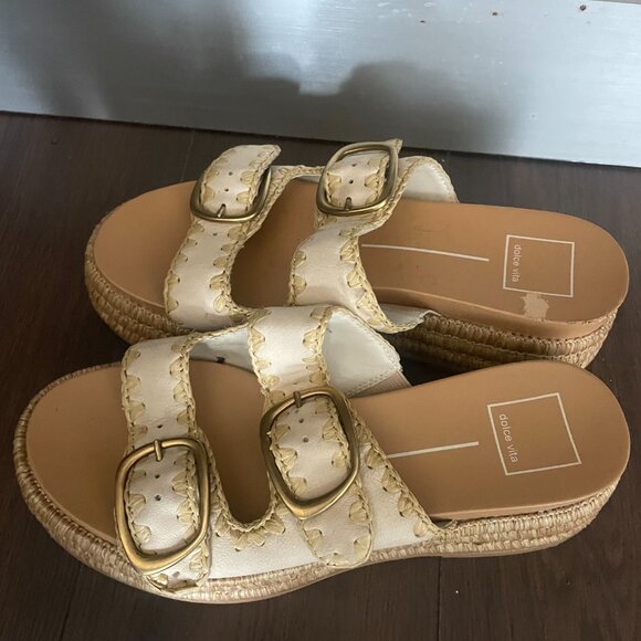 Buckled Platform Sandals - Nude - Picture 2 of 2